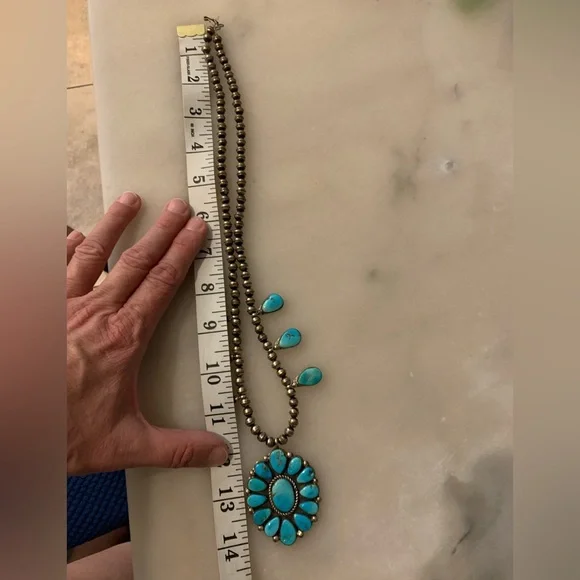 Navajo Native American necklace - not signed but guaranteed SS and turquoise. - Picture 1 of 7